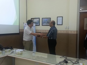 mou_signed_with_indonesia_university_2014_1.jpg